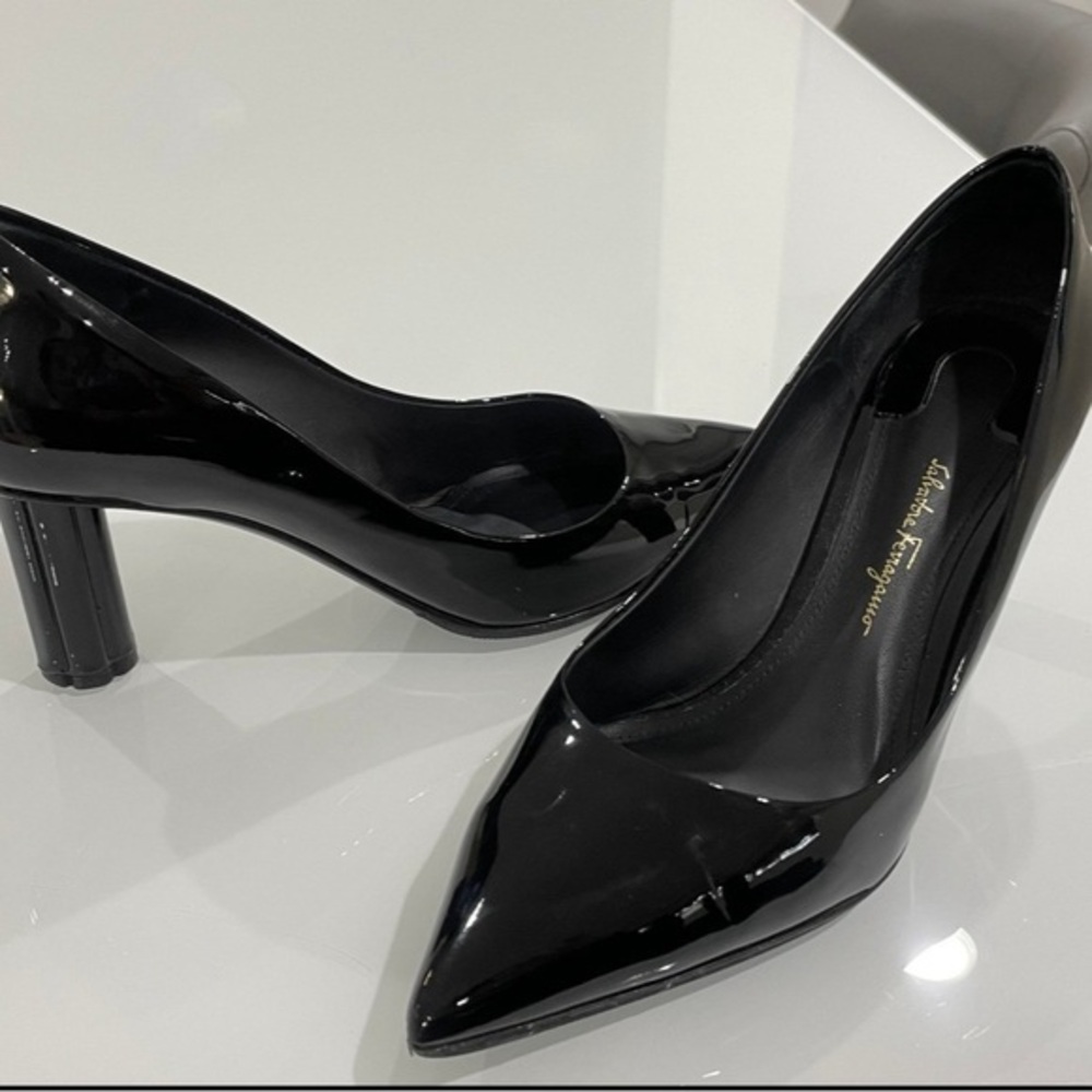 Salvatore Ferragamo Black Patent Pumps Heels Size 37.5
